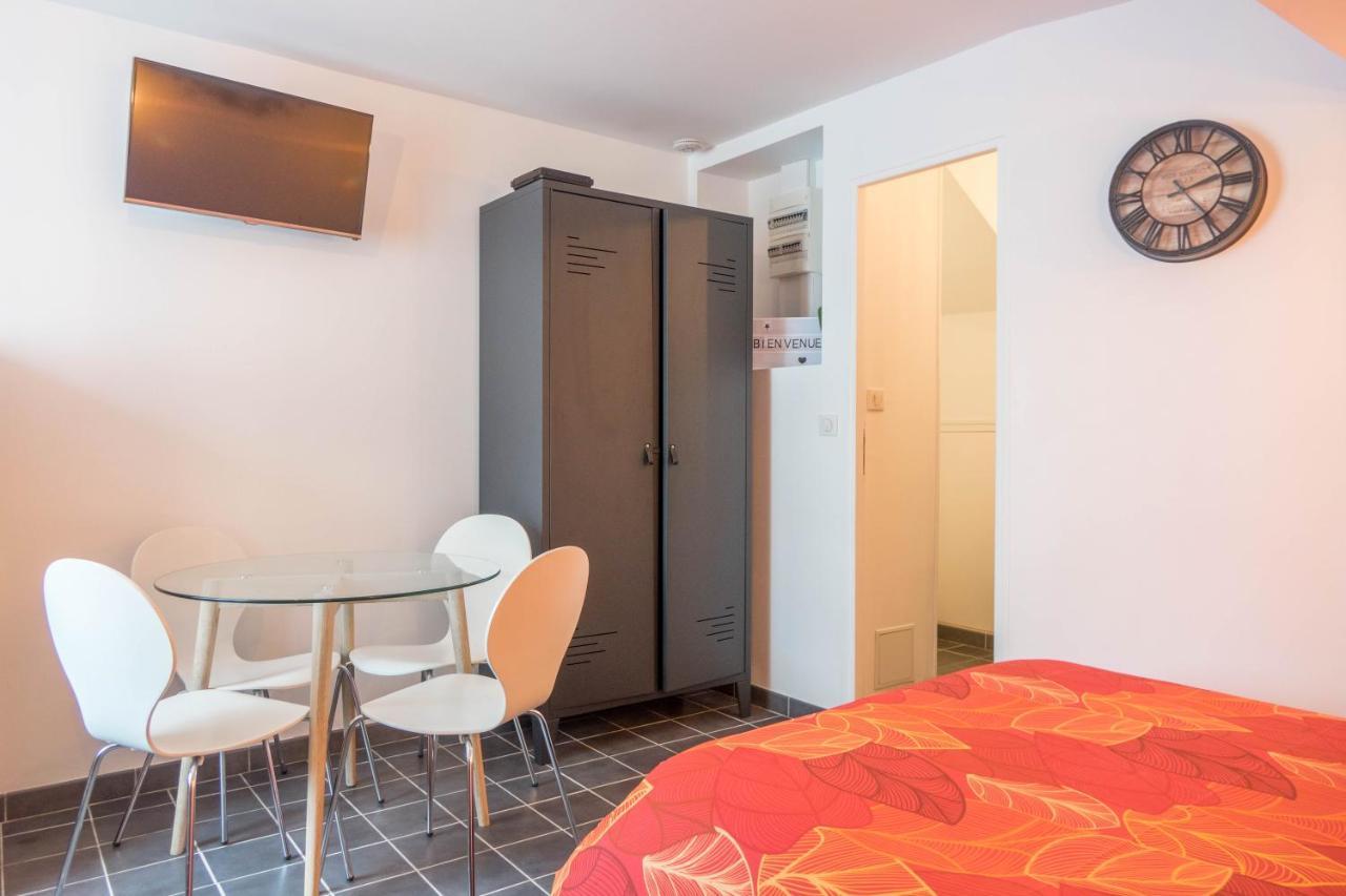 Studio Le Ligerien Saint-Denis-de lʼHôtel Eksteriør bilde